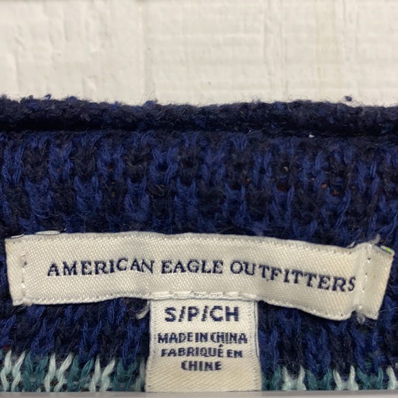American eagle sweater - Picture 3 of 3